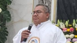 cae adolescente asesinato sacerdote Bertoldo Pantaleon.jpg