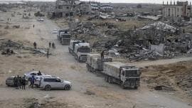 Camiones con ayuda humanitaria en Rafah