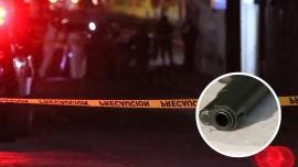 Al llegar, los policías fueron abordados por cuatro ciudadanos que denunciaron haber sido amenazados y golpeados por seis personas