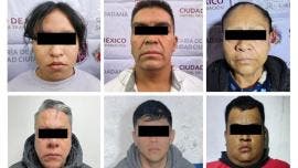 Los cinco detenidos y la droga asegurada quedaron a disposición del Ministerio Público, mientras los inmuebles cateados fueron sellados y puestos bajo resguardo policial. 