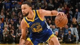 Steph Curry deja atrás a Michael Jordan en record de 40 puntos 