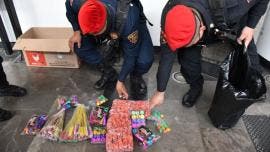 Las autoridades informaron que se instalarán puntos de revisión prioritarios en estaciones identificadas con mayor incidencia de ingreso de pirotecnia.