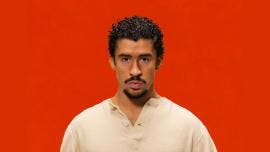 Bad Bunny presenta un adelanto de su espectáculo del entretiempo en la Super Bowl