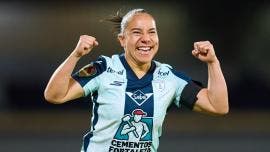 Charlyn Corral anota 57 goles y es la máxima goleadora mundial 