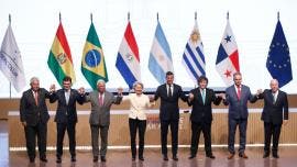 Mercosur y la UE firman el acuerdo de libre comercio FOTO DE EFE