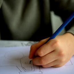 Queretaro prohibir celulares Mauricio Kuri