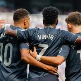 Cuando parecía que el Real Madrid tenía el control, llegó la expulsión de Huijsen (32’) por frenar a Oyarzabal como último hombre.