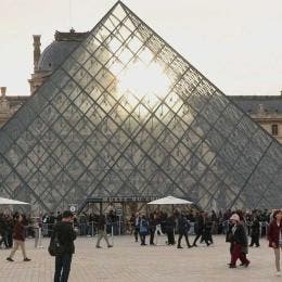 Museo del Louvre
