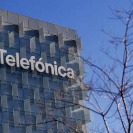 anuncia Telefonica salida Mexico.jpg