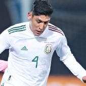 Edson Álvarez considera a jugar con el Tri como ir ‘a la guerra’