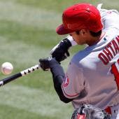 Shohei Ohtani lanza la pelota más rápida y pega el jonrón más fuerte