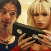 Sebastian Stan y Lily James, como Tommy y Pamela Anderson.