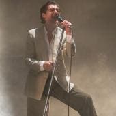El cantante Alex Turner, de la banda británica Arctic Monkey.