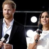 Meghan Markle, junto a su esposo, el príncipe Harry de Inglaterra.