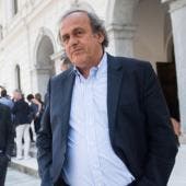 La Fiscalía suiza pide 20 meses de cárcel para Platini y Blatter por fraude