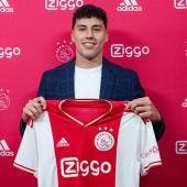 Jorge Sánchez firma contrato con Ajax por cuatro temporadas