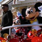 Mahomes Mickey Minnie Disneylandia