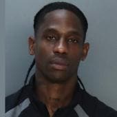 Travis Scott es arrestado por allanamiento en Miami