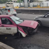 Taxi abandonado