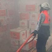 Sofocan incendio en la Central de Abasto de Iztapalapa