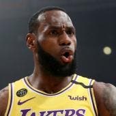 LeBron James 40 anos jugar 5 7 anos