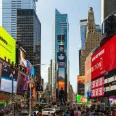 Oficinas vacías de un rascacielos en Times Square serán convertidas en viviendas