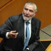 senadores viajaran EU impuesto remesas