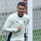CR7