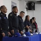 capacitan policias evitar sucidios Metro CDMX