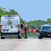 comienza a deportar a migrantes con vuelos desde 'Alligator Alcatraz' en Florida