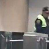 policias PBI golpean hombre Metro Guerrero