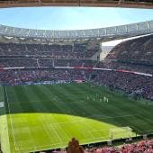 El recinto cuenta además con 1,000 plazas de estacionamiento en su interior y 3,000 en el exterior, así como dos Fan zones oficiales ubicadas en los fondos norte y sur