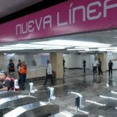 Actualmente, el servicio de la Línea 1 del Metro opera únicamente de Pantitlán a Chapultepec, con un total de 17 estaciones abiertas al público