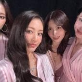 Twice en Victoria s Secret