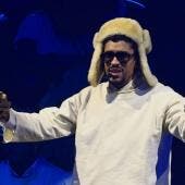 BAD BUNNY AIRBNB