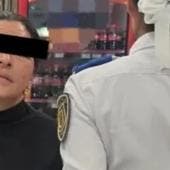 detienen mujer asalto india Centro CDMX.jpg