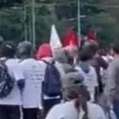 inicia marcha 2 octubre CDMX.jpg