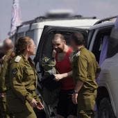 Hamás liberó a 13 rehenes israelíes vivos