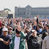 anuncia Brugada ampliacion beca universitarios.jpg