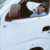 El chofer resultó con dos lesiones por arma de fuego en los glúteos y fue trasladado a un hospital