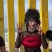 besoton desafian estigma Mexico EU.jpg