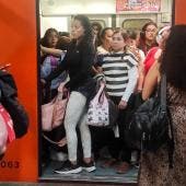 Minutos después, el servicio fue restablecido en toda la línea, una vez que se concluyeron las labores correspondientes