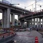 La fiscal explicó que continúan las investigaciones por lesiones culposas, los 32 fallecimientos registrados y los daños materiales ocasionados por el incidente.