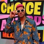 El cantante y compositor RELIO presenta “Si Te Decides”, su nuevo sencillo, una canción que captura ese instante de tensión entre el deseo y la indecisión en las relaciones modernas. 