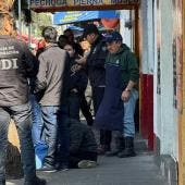 Los hechos que originaron las investigaciones ocurrieron el 19 de diciembre, en el cruce de calle 4 y avenida Unión, donde un locatario perdió la vida y otro resultó lesionado tras un ataque armado.