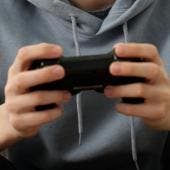 La legisladora Laura Alejandra Álvarez Soto (PAN) expuso que los menores que utilizan plataformas de juego en línea pueden enfrentar escenarios de acoso, manipulación, entre otros