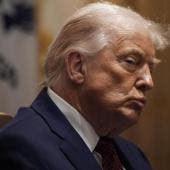 Trump amenaza arancelaria