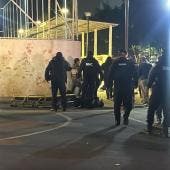 El uniformado inició una persecución y durante el intercambio de disparos, tanto él como uno de los implicados cayeron al suelo, mientras que un segundo sospechoso logró darse a la fuga.