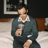 Harry styles estrena aperture