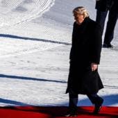 llega Trump Davos.jpg